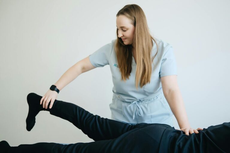 Diaphragm-focused breathing therapy in physiotherapy at AlterPhysio Amsterdam
