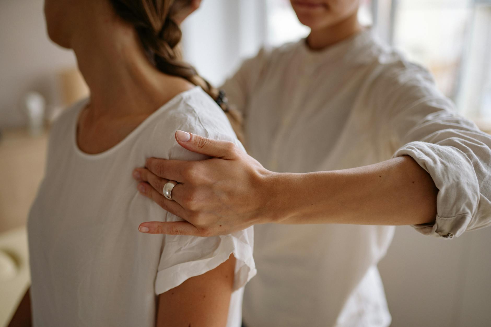 #19 Shoulder Pain Physiotherapy Amsterdam | Alter Physio & Acupuncture